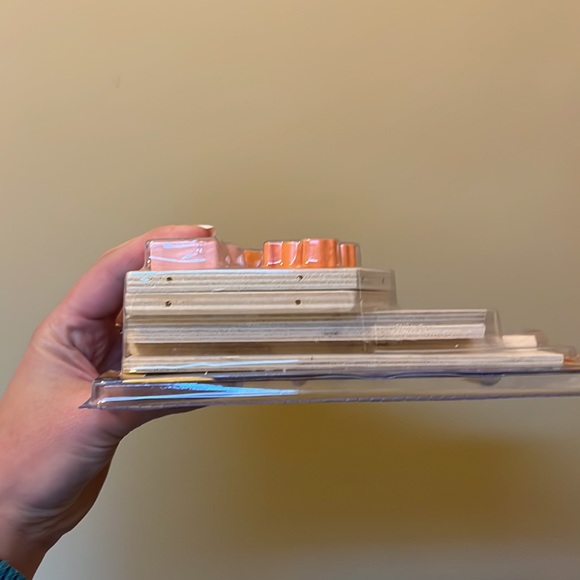 New Build and Grow Barn with Animals - Picture 10 of 12